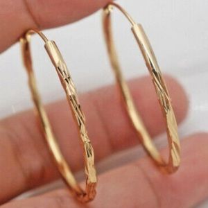 NEW 18k gold plated Gorgeous Hoop Earrings